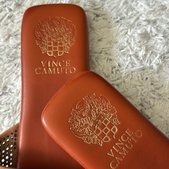 VINCE CUMATO cognac sandal - Picture 5 of 5